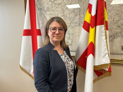 Elise Meerpoel, Attachée