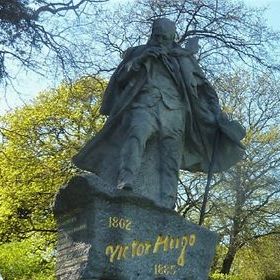 Le centenaire de la statue de Victor Hugo à Guernesey