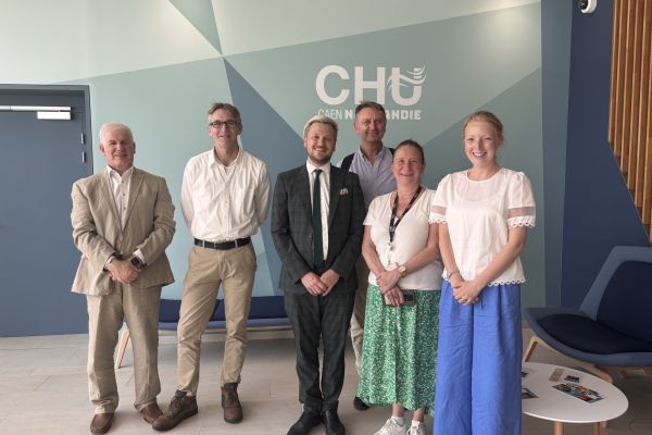 A Channel Islands delegation visits the CHU of Caen for the first time